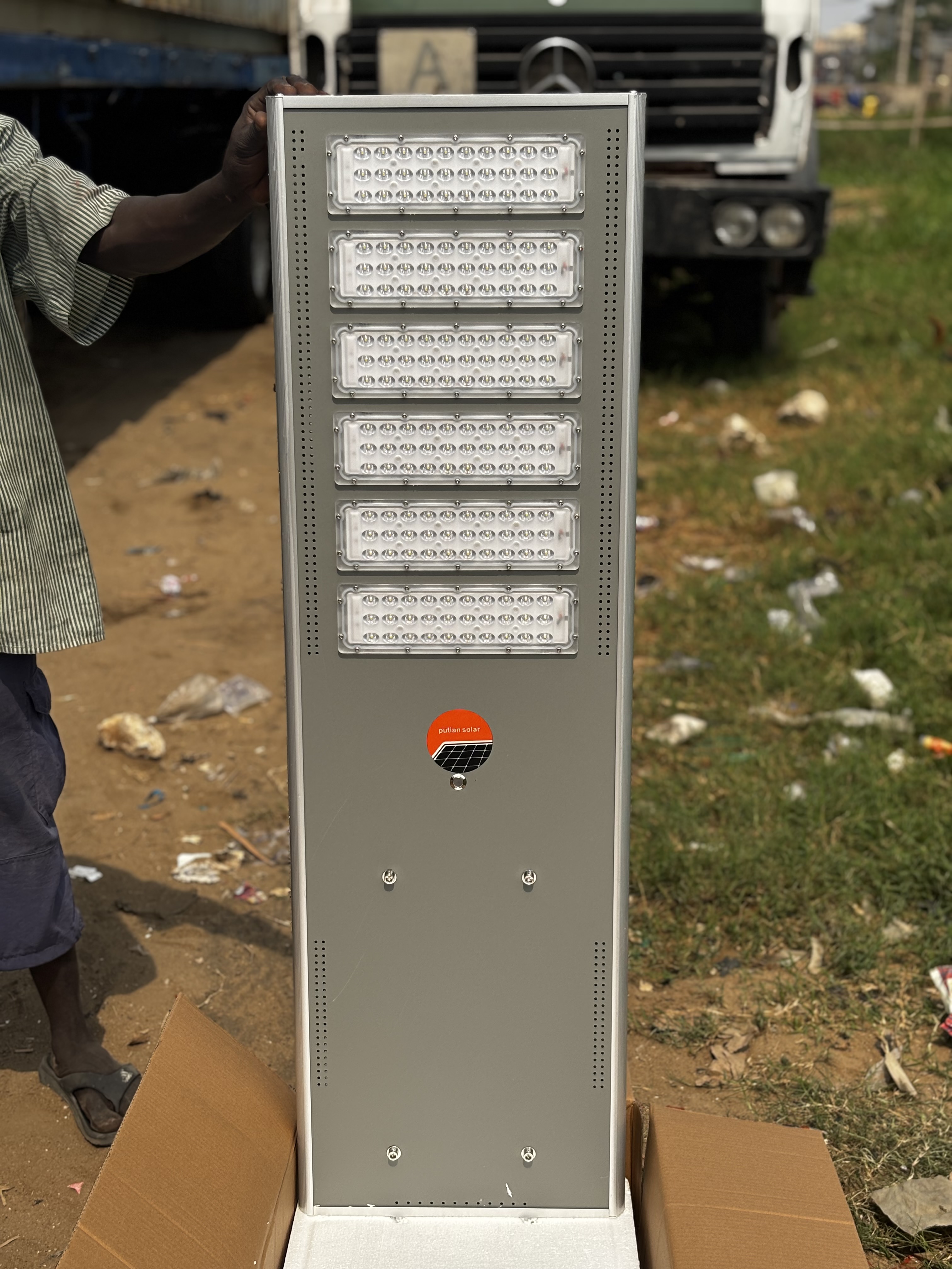 P6 100W